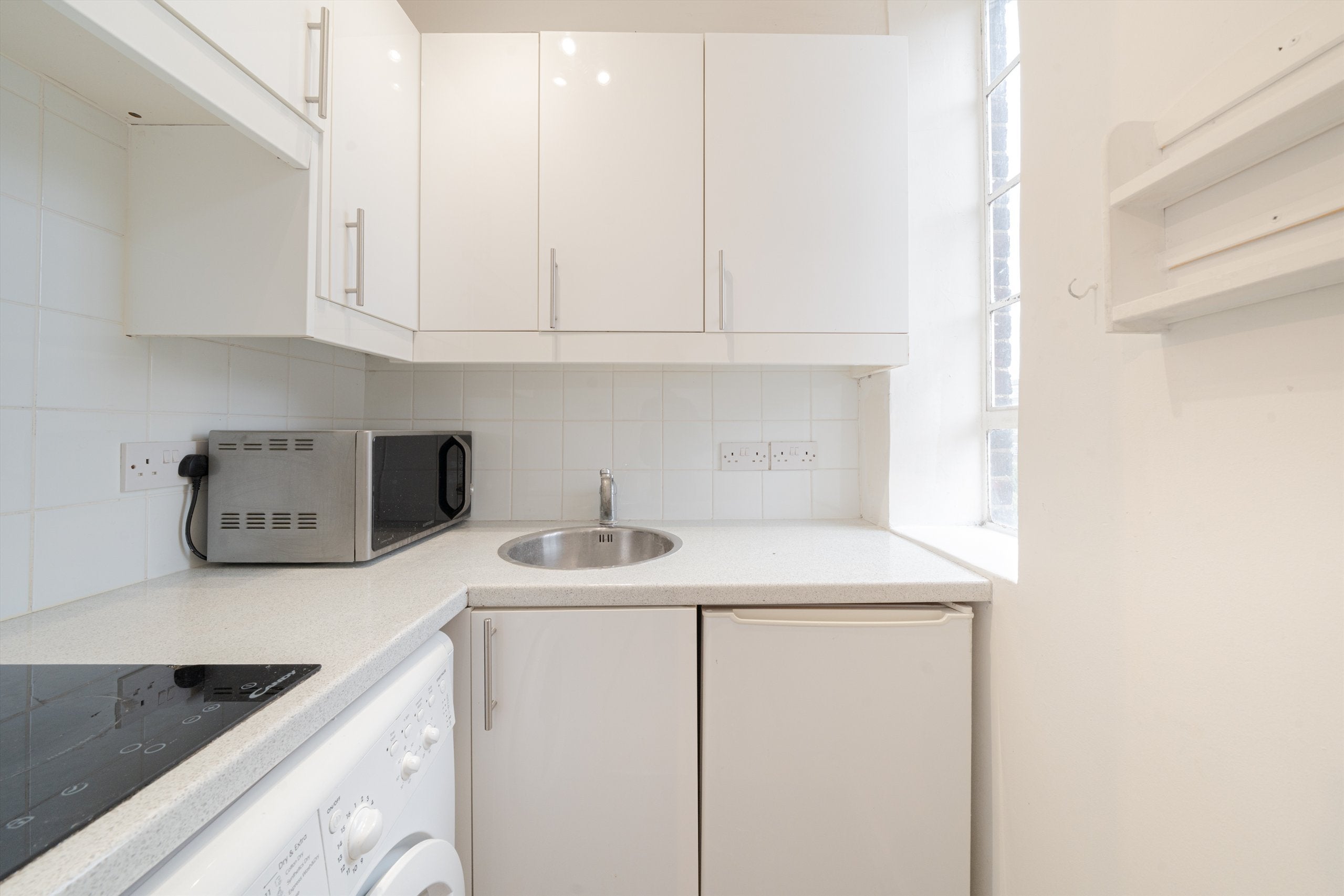 Flat Lucan Place in Greater London