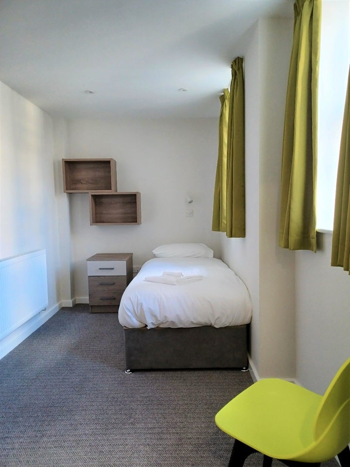 Room Foley Street in City of Westminster