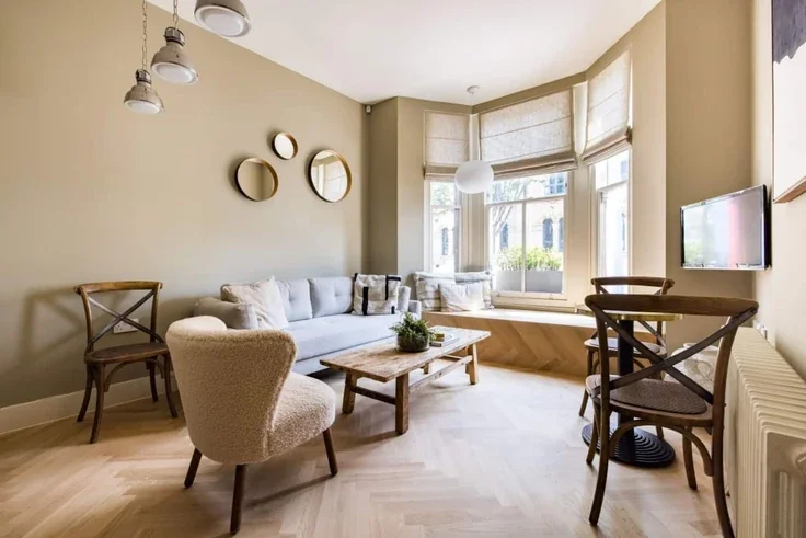 Flat Lancaster Road in Greater London