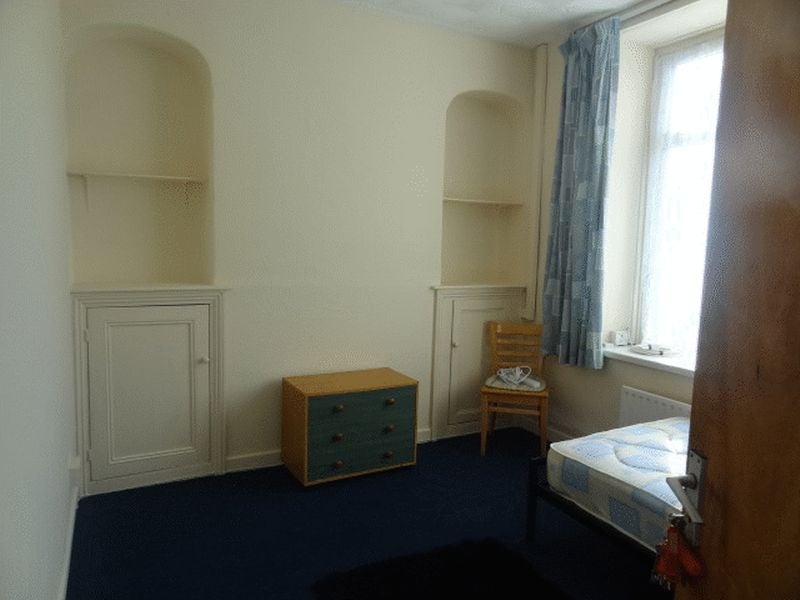 Room Windsor Street in Caerphilly