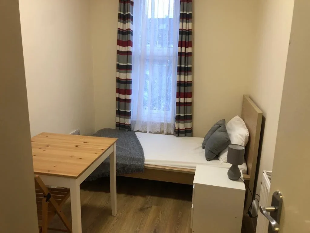 Room Felbrigge Road in Greater London