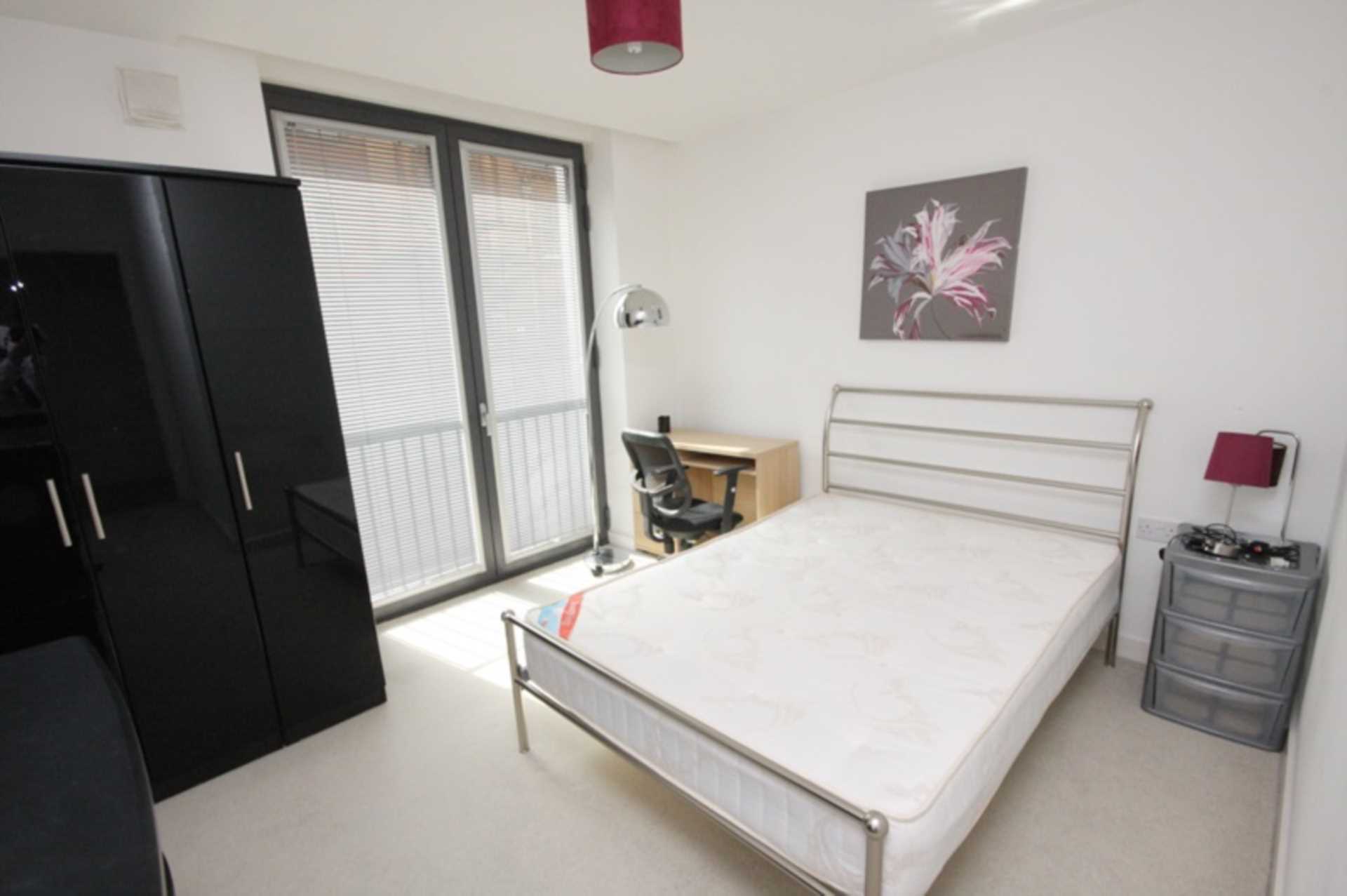 Flat Piccadilly Place in Manchester