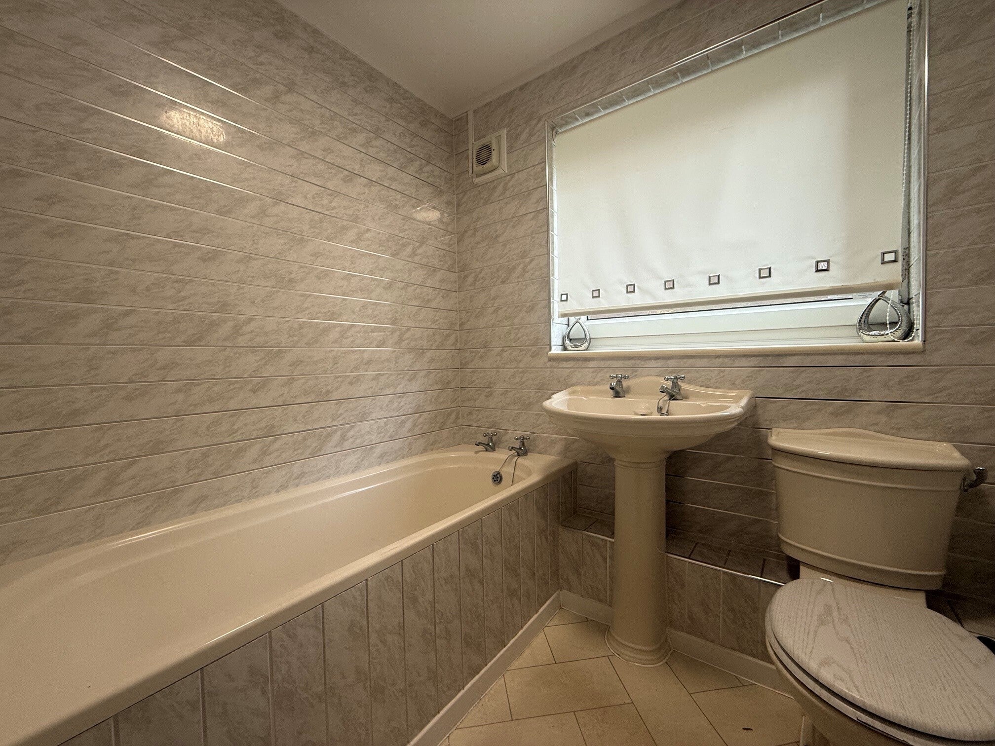 Flat Allerdean Close in Newcastle upon Tyne