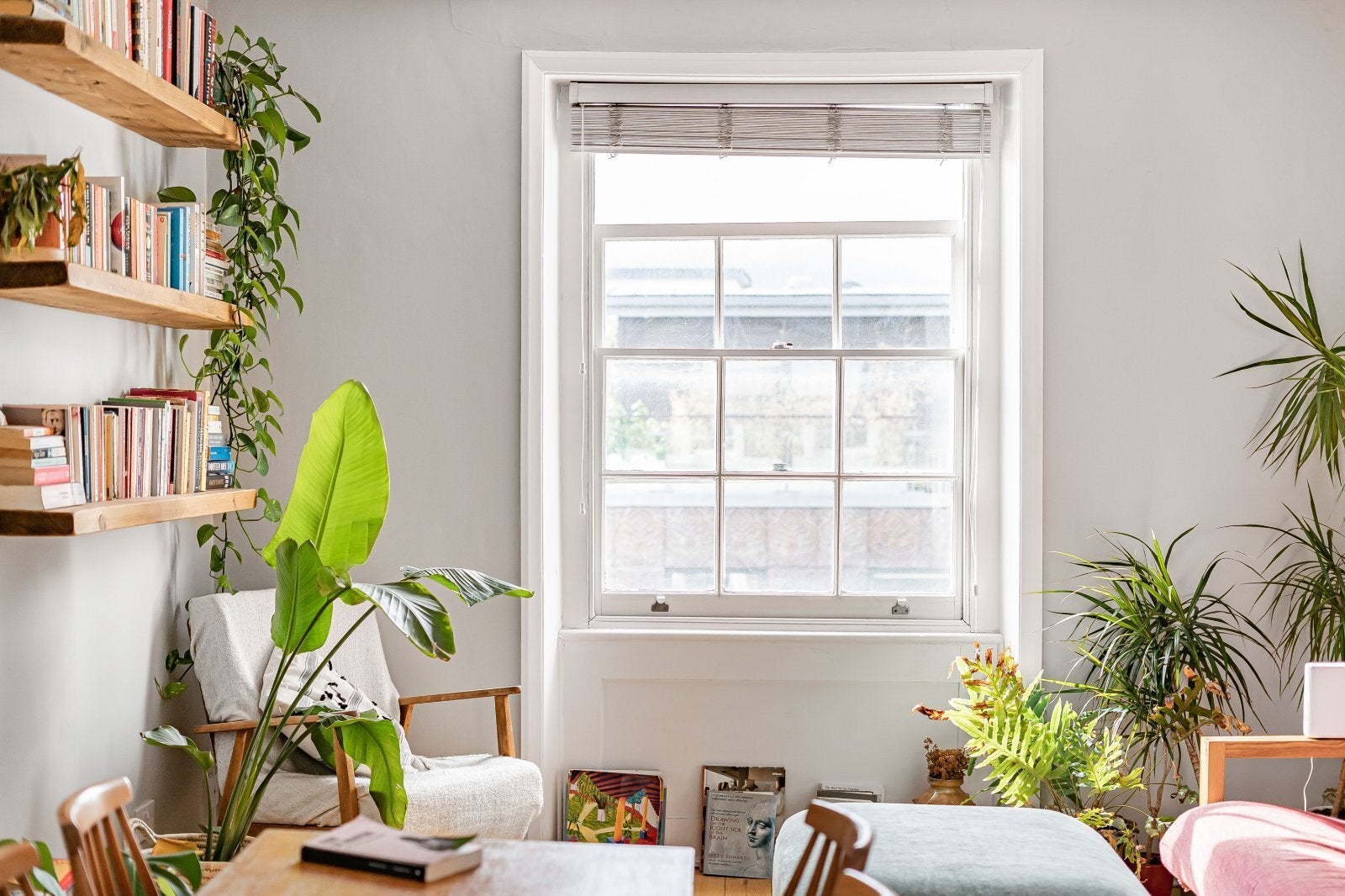 Flat Offord Road in Greater London