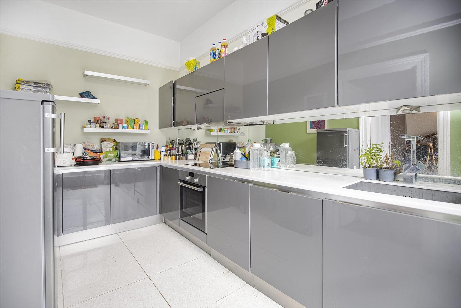 Flat Buckland Crescent in Greater London