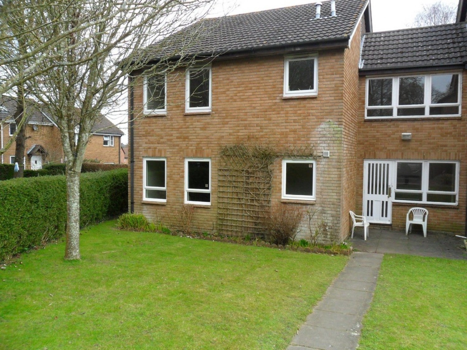 Flat Bankhill Drive in New Forest