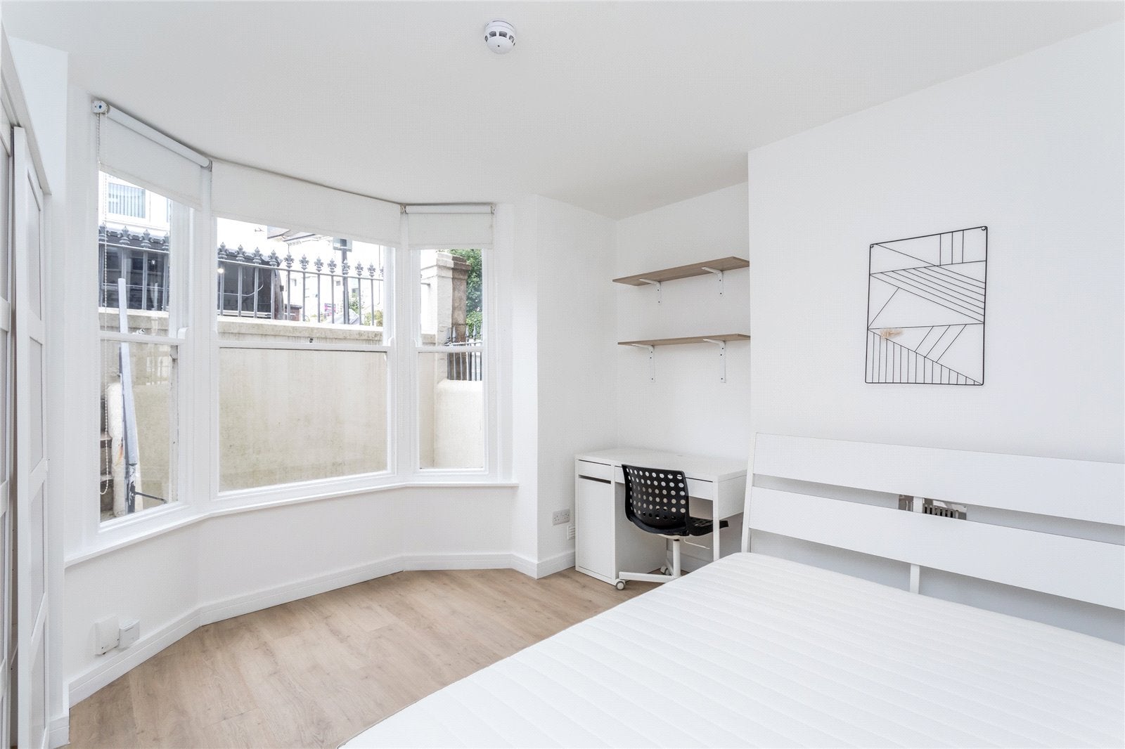 Flat York Grove in Brighton