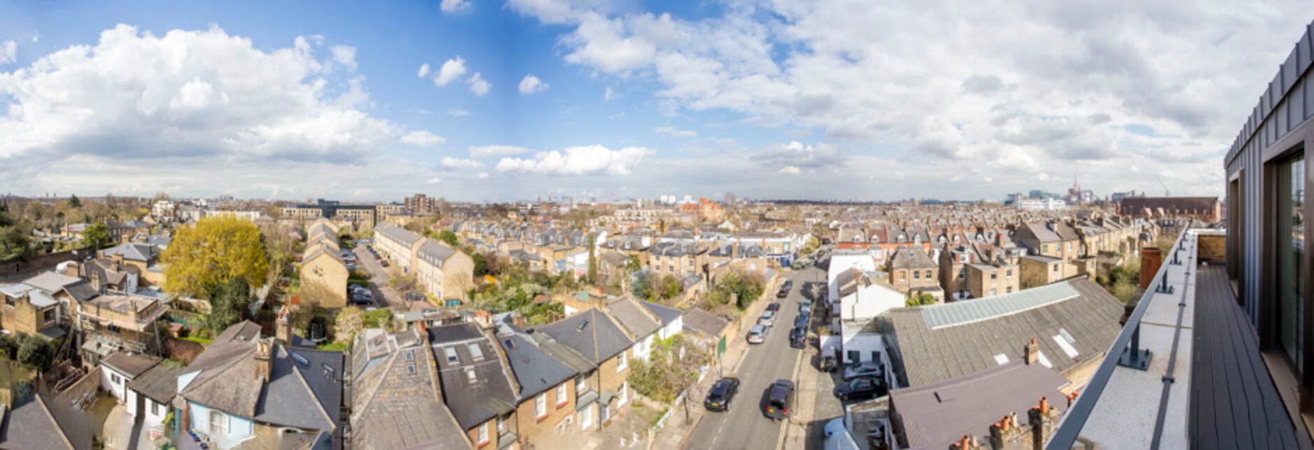 Flat Paddenswick Road in Greater London