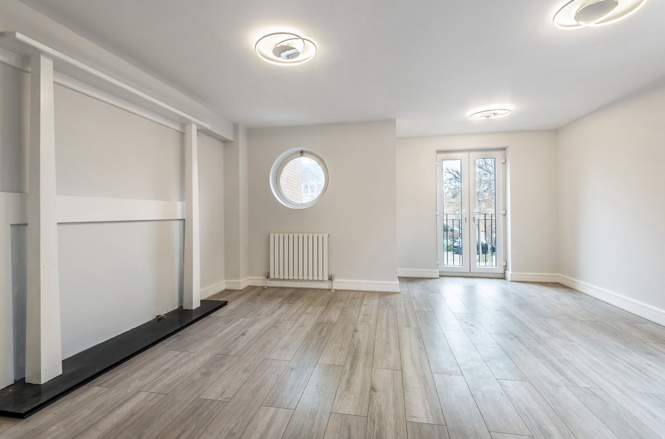 House Honeyman Close in Greater London