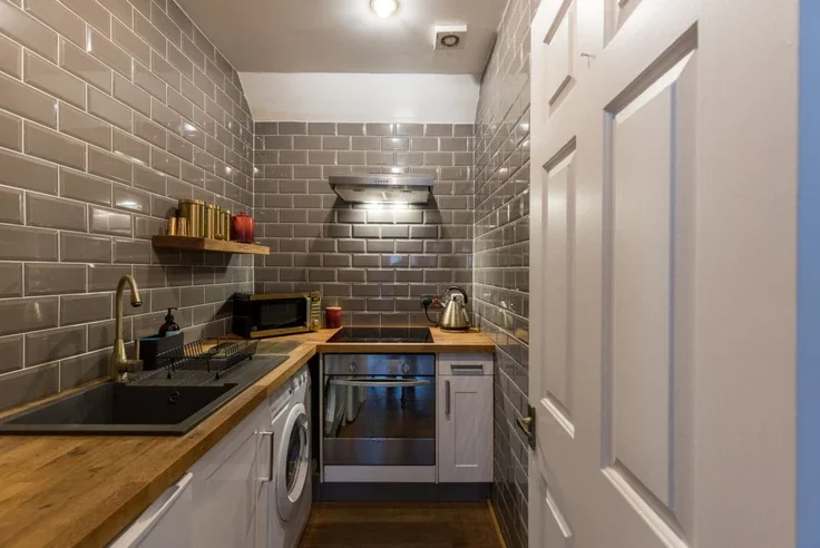 Flat Orwell Place in City of Edinburgh