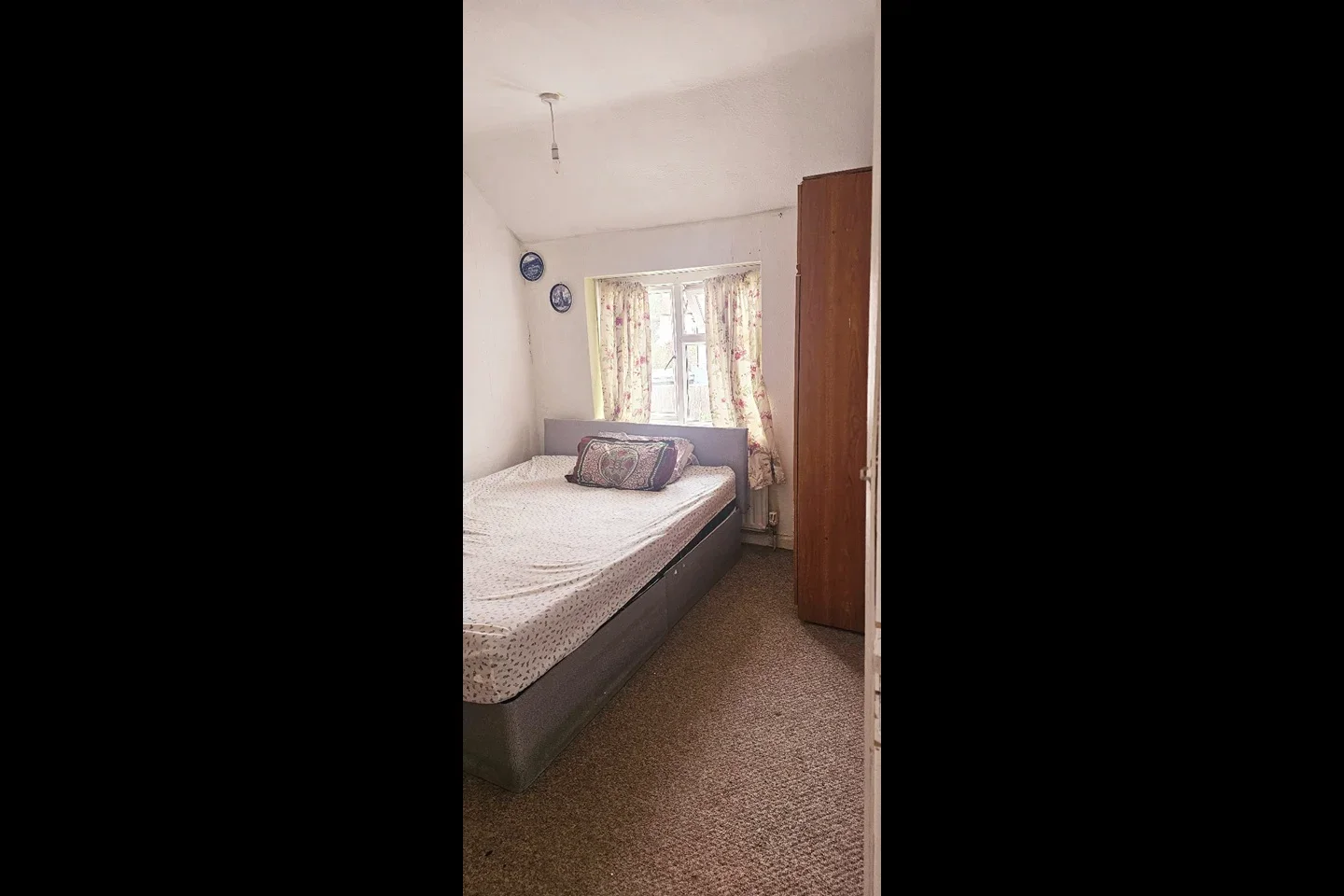 Room King Henry's Road in Greater London