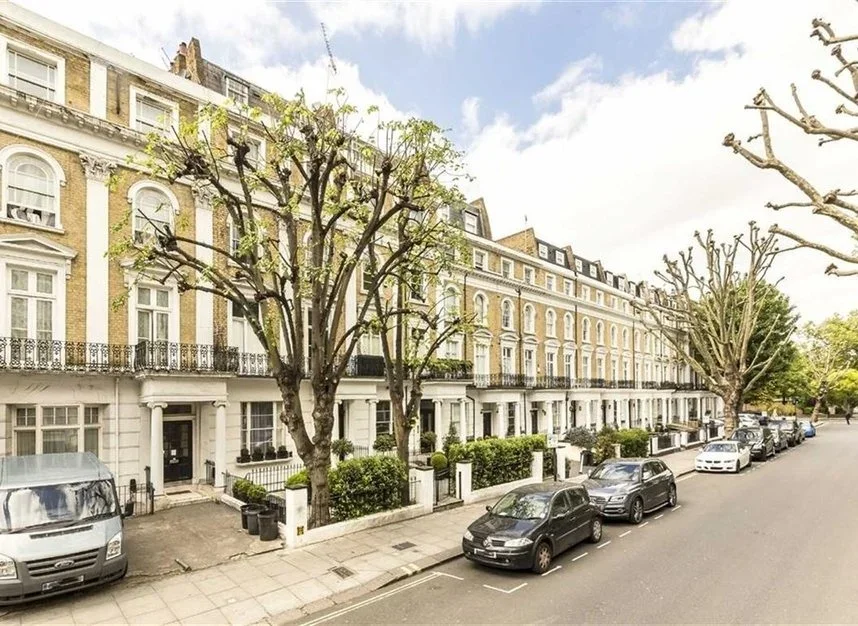 Flat Inverness Terrace in City of Westminster