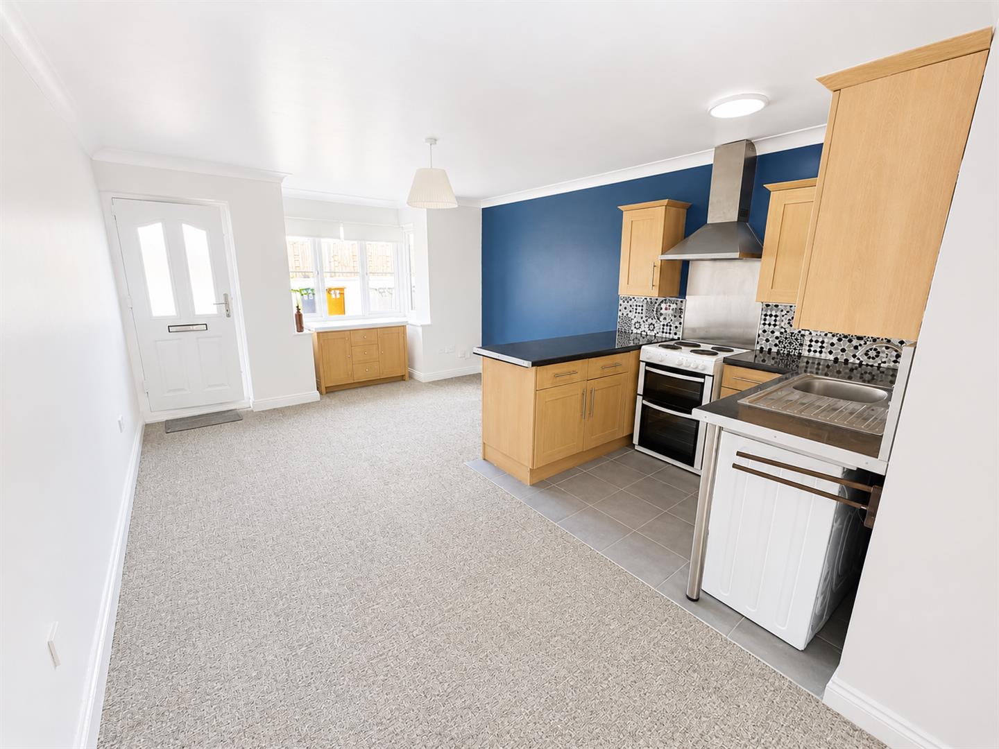 Flat Gainsborough Road in Corby