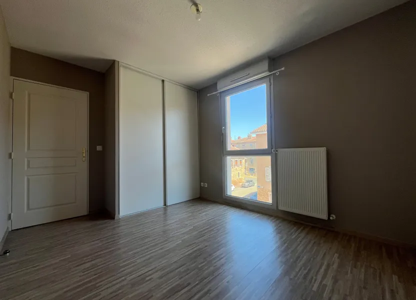Appartement Rue Tony Révillon à Saint-Laurent-sur-Saône