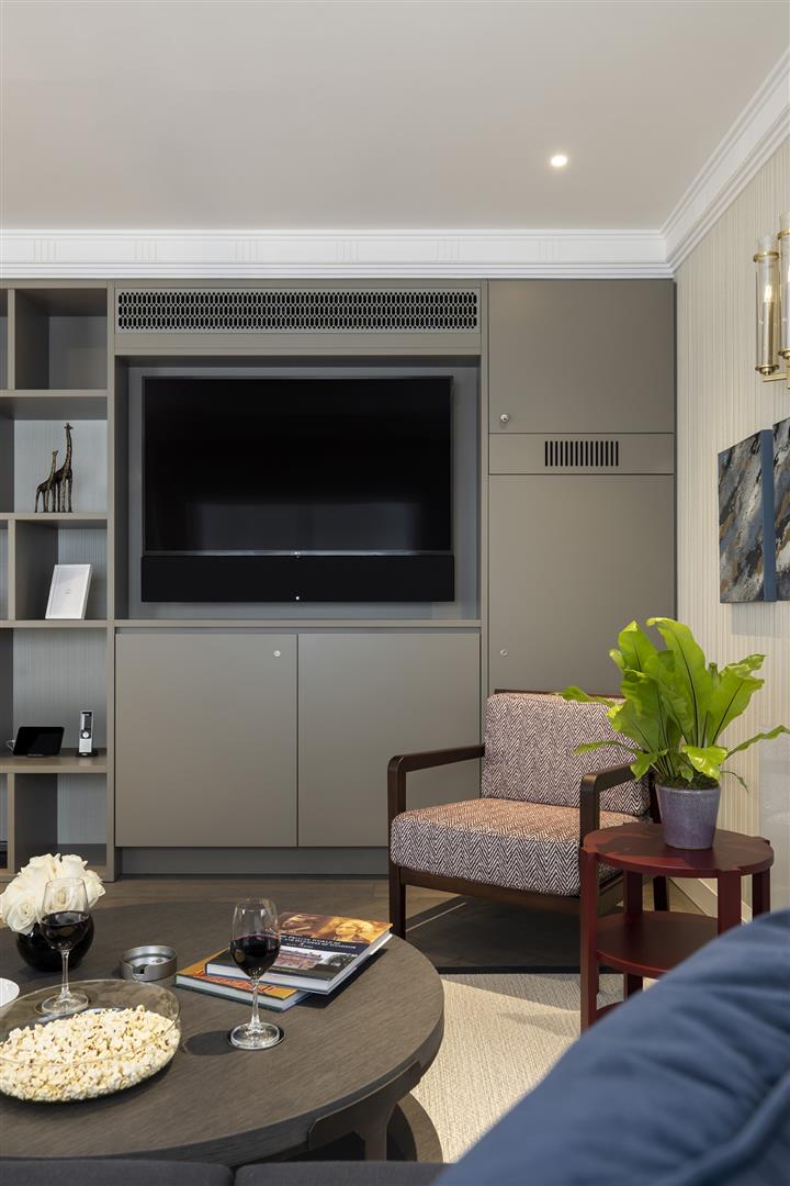 Flat Park Lane in City of Westminster