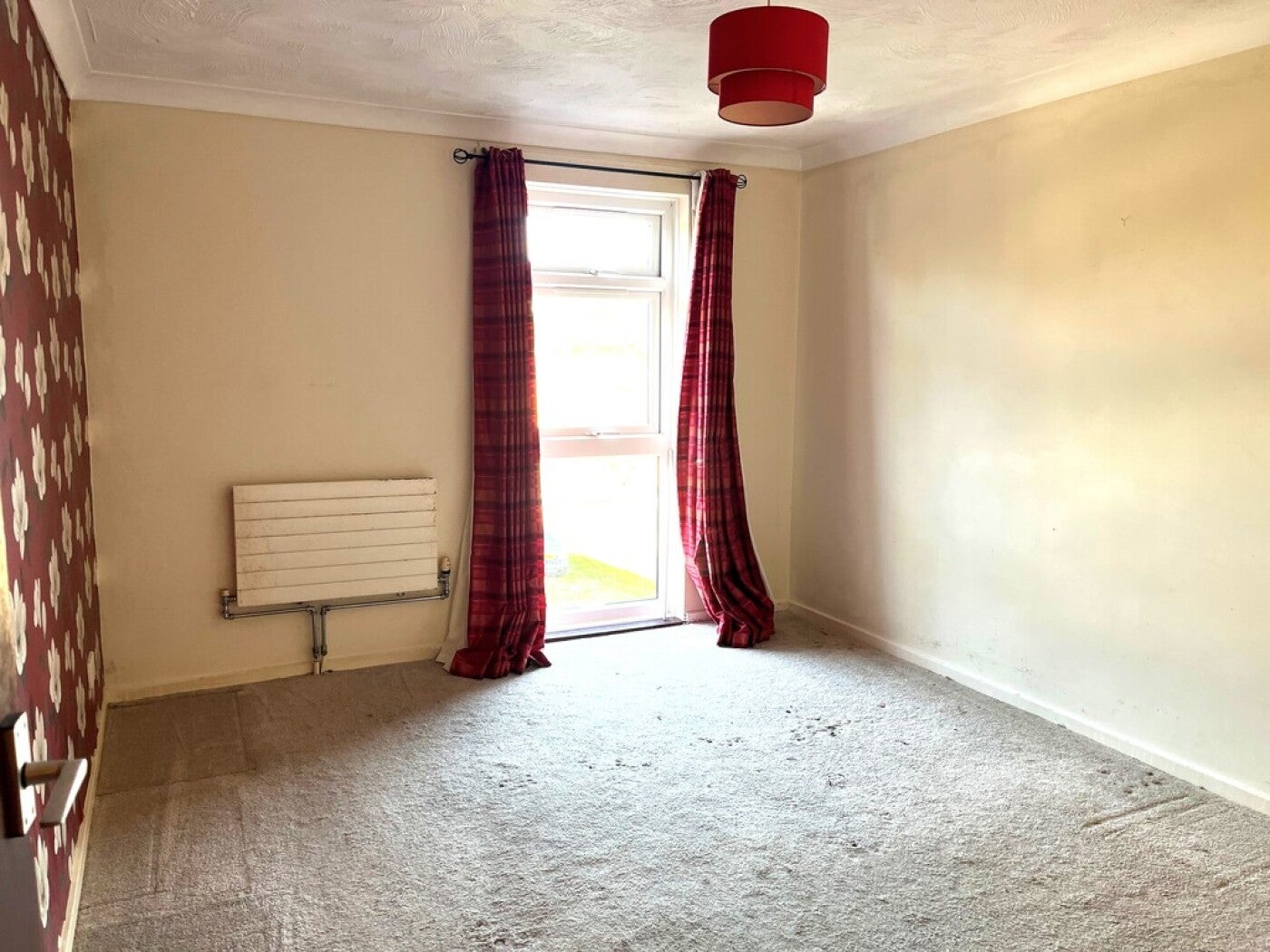 Flat Clovelly Way in Stevenage