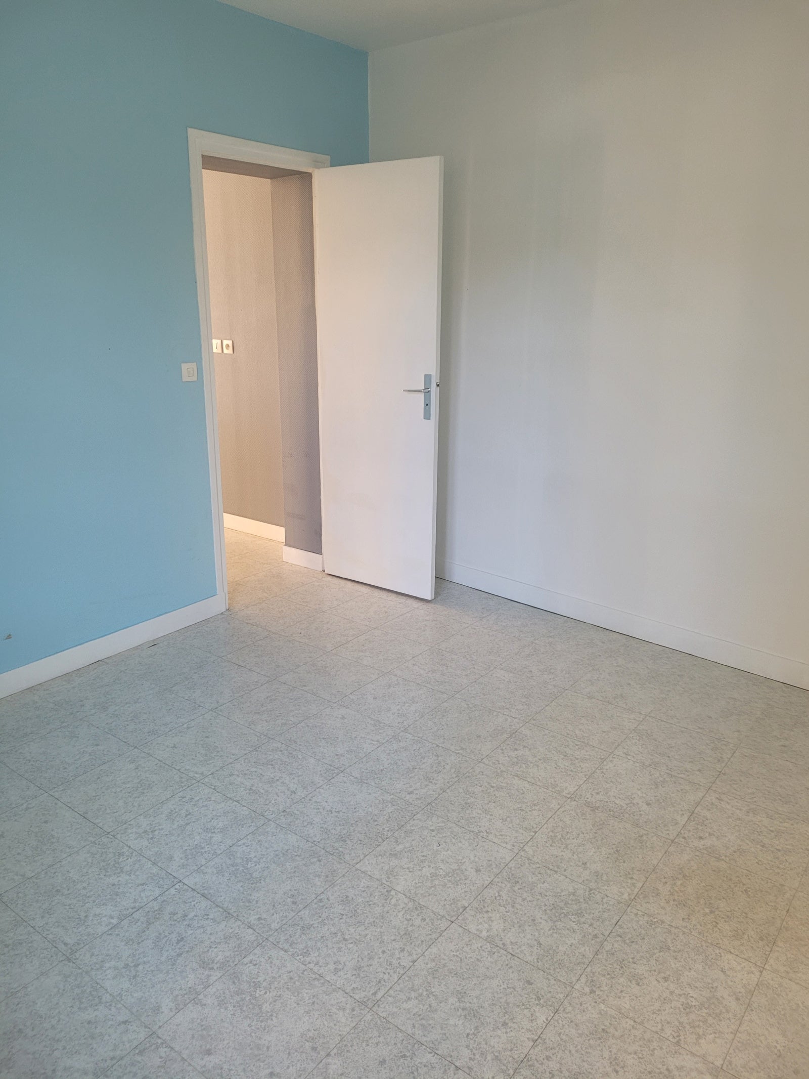Flat Rue Saint-Jean in Gournay-en-Bray