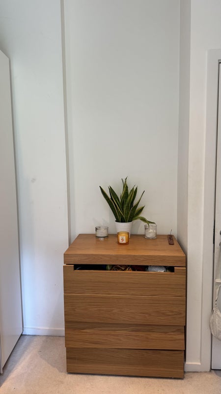 Room Honour Lea Avenue in Greater London