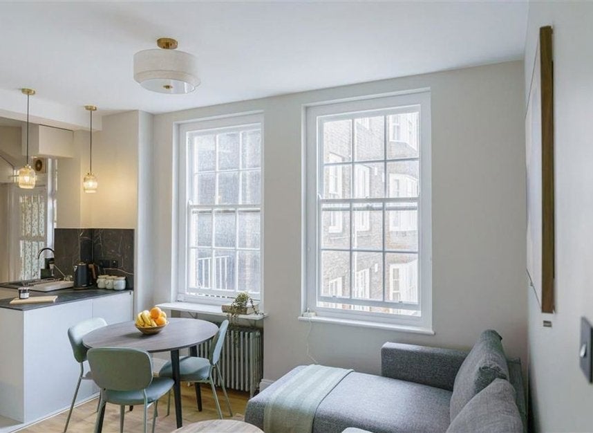 Flat Queensway in City of Westminster