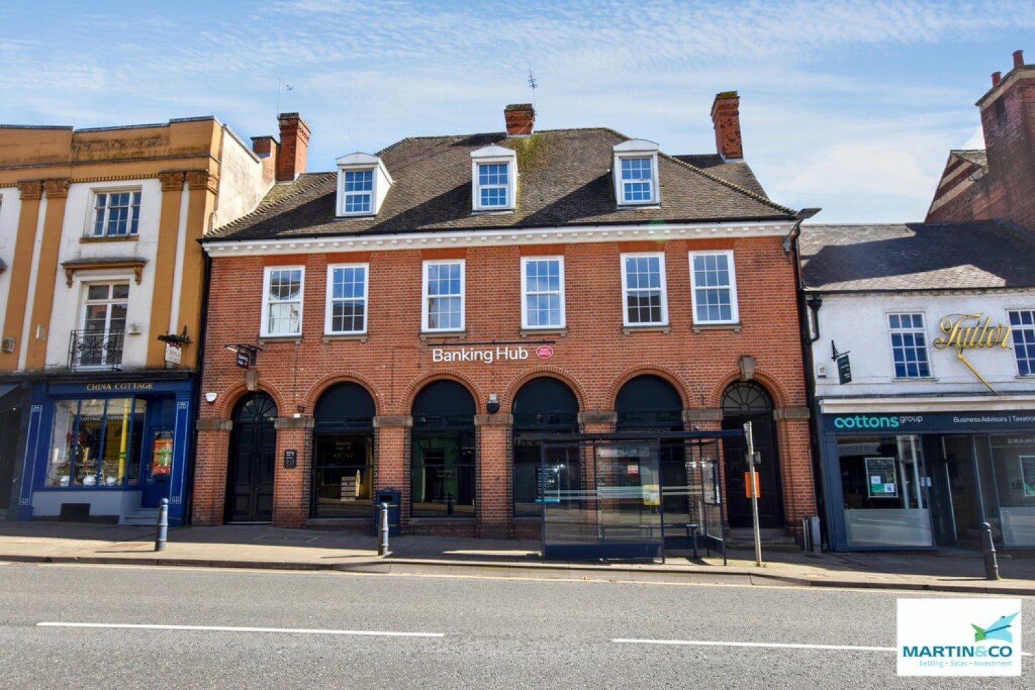Flat High Street in Harborough