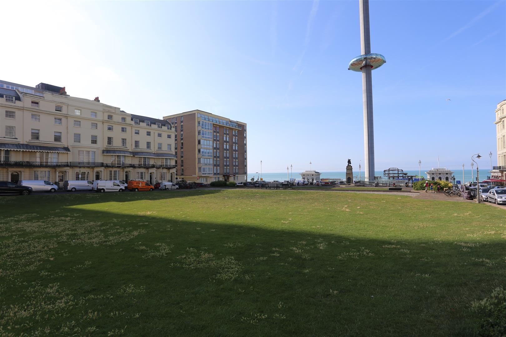 Room Regency Square in Brighton