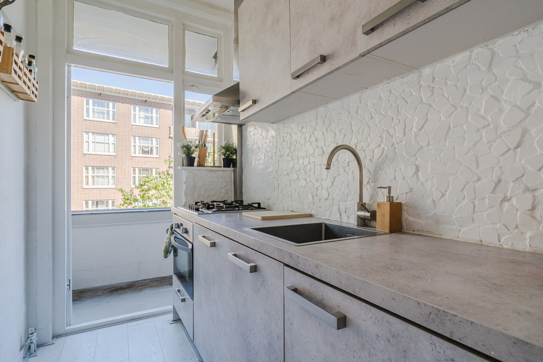 Appartement te koop: Elegaststraat 23-1, Amsterdam