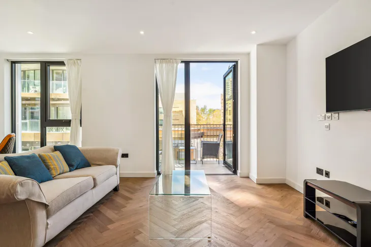 Flat Pennington Quay Walk in Greater London
