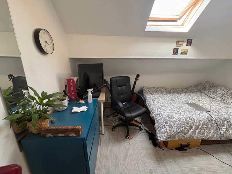 Room Argyle Avenue in Manchester