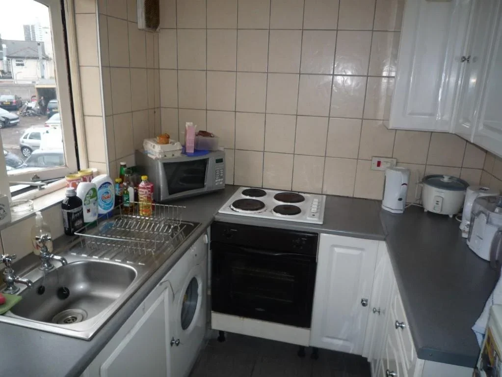 Flat Francis Street in Greater London