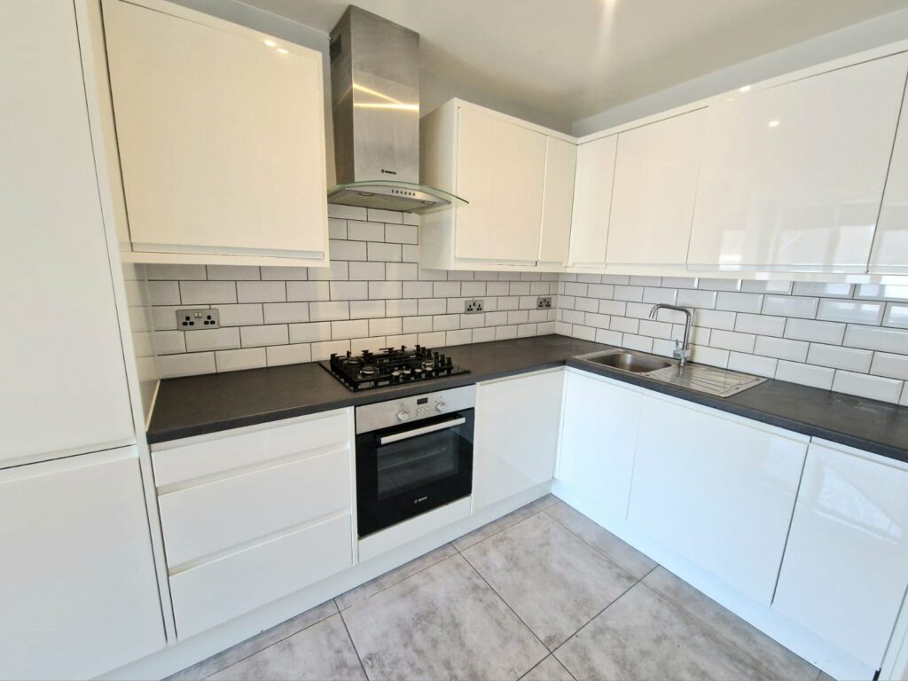 Flat London Road in Bracknell