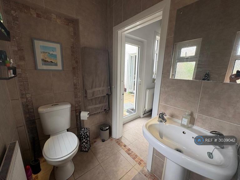 Room Walmsley Road in Thanet