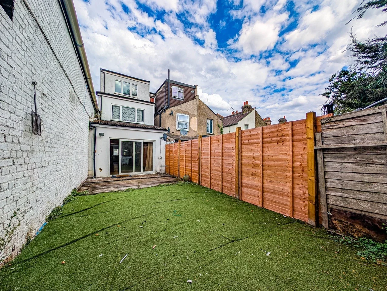 House Penshurst Road in Greater London