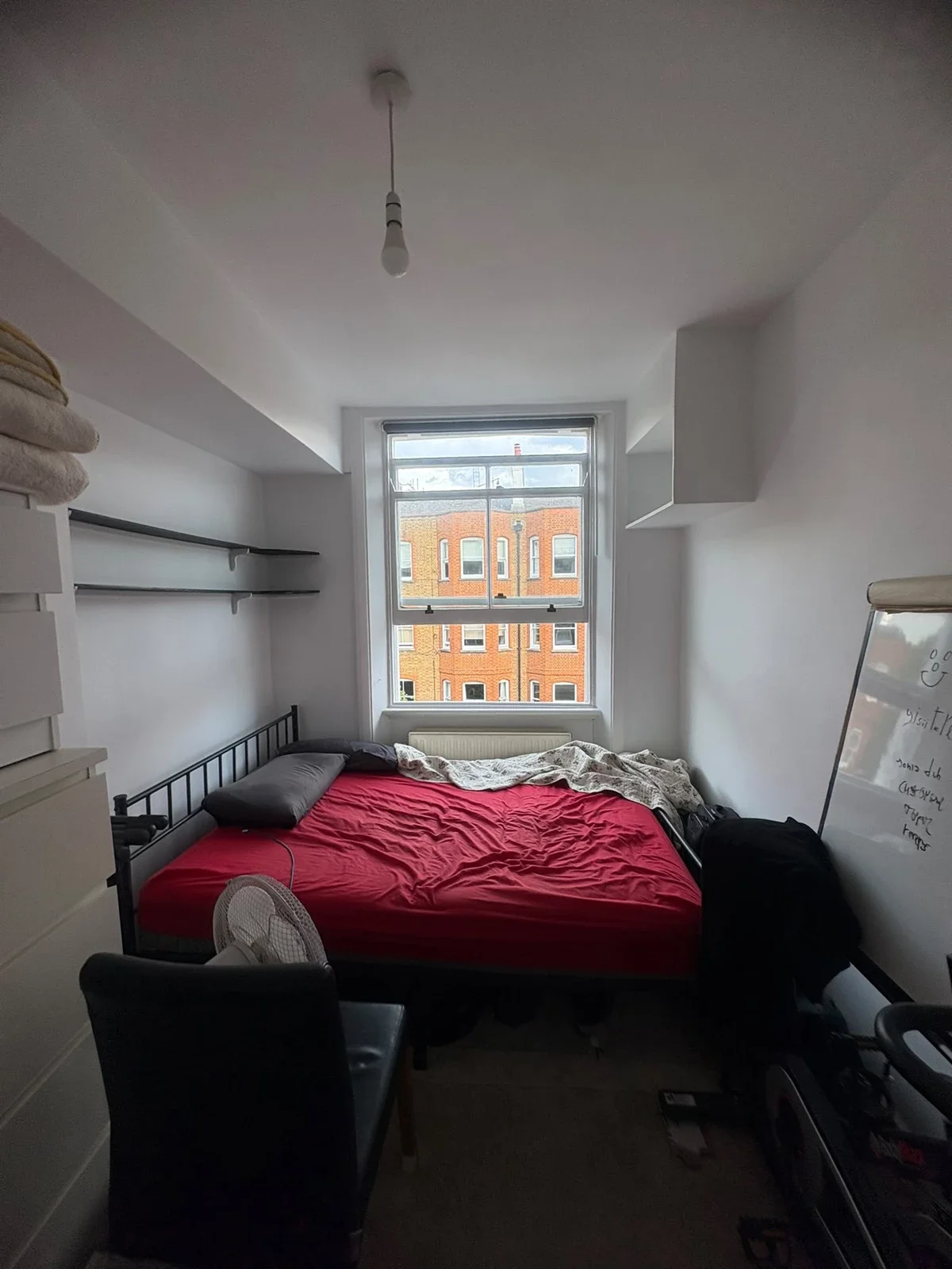Room Nevern Square in London