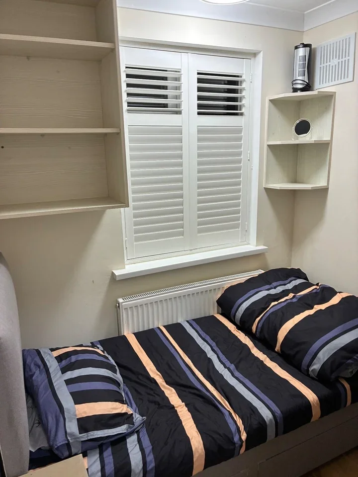 Room Hounslow Road in Greater London