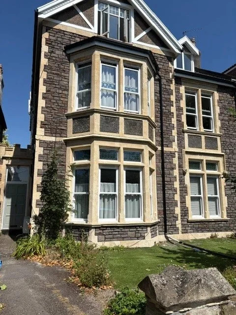 Flat The Glen in Bristol