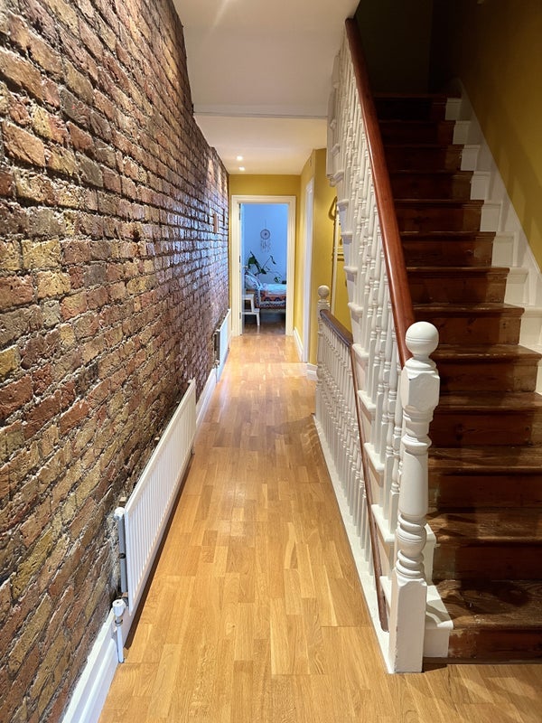 Room Colworth Road in Greater London