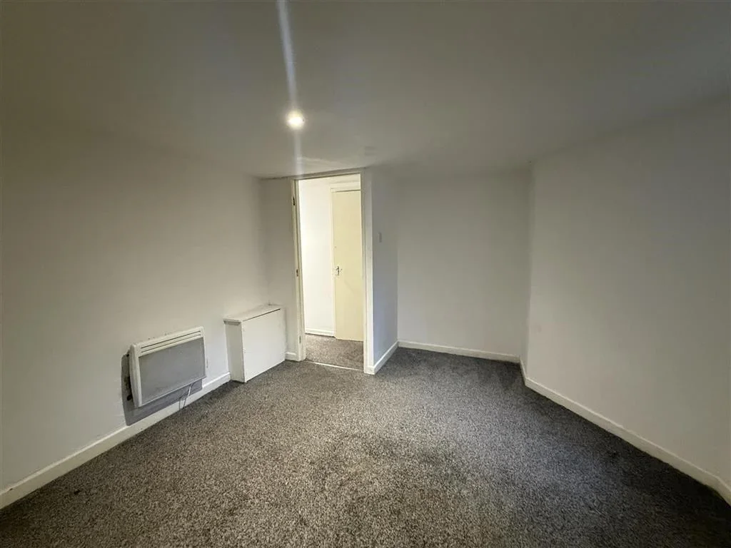 Flat Acton Street in Wigan