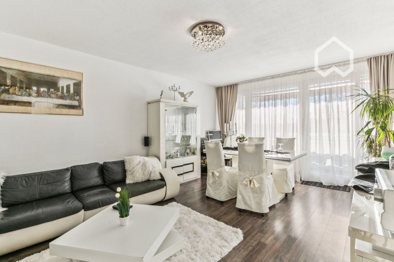 Wohnung Sürther Straße in Köln