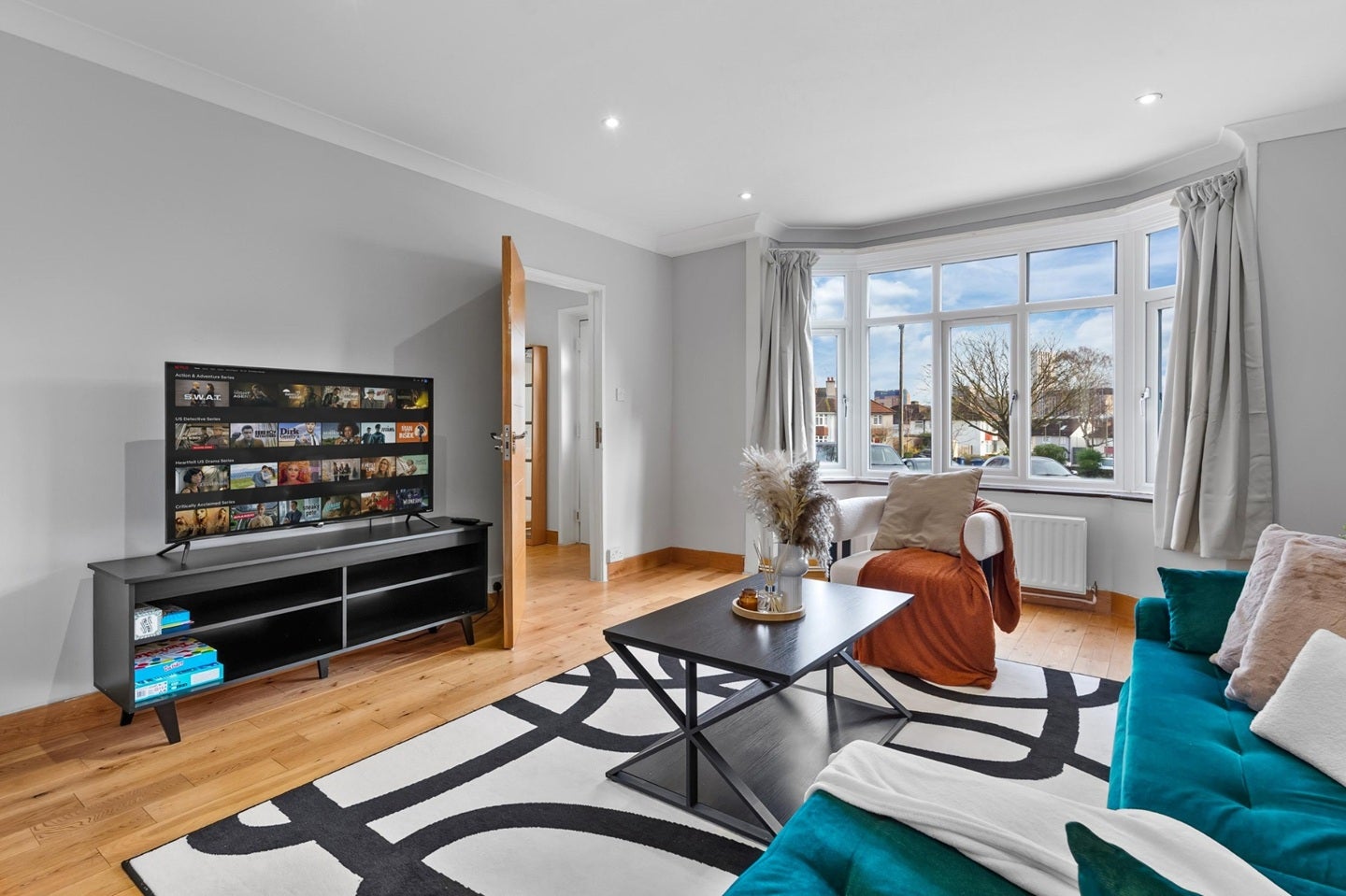 House Layfield Crescent in Greater London