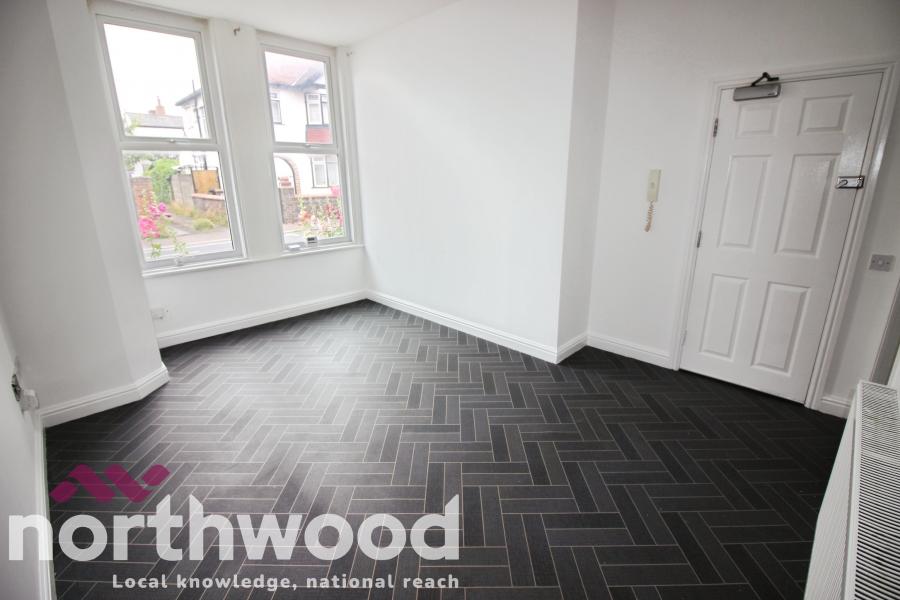 Flat Bath Street North in Southport