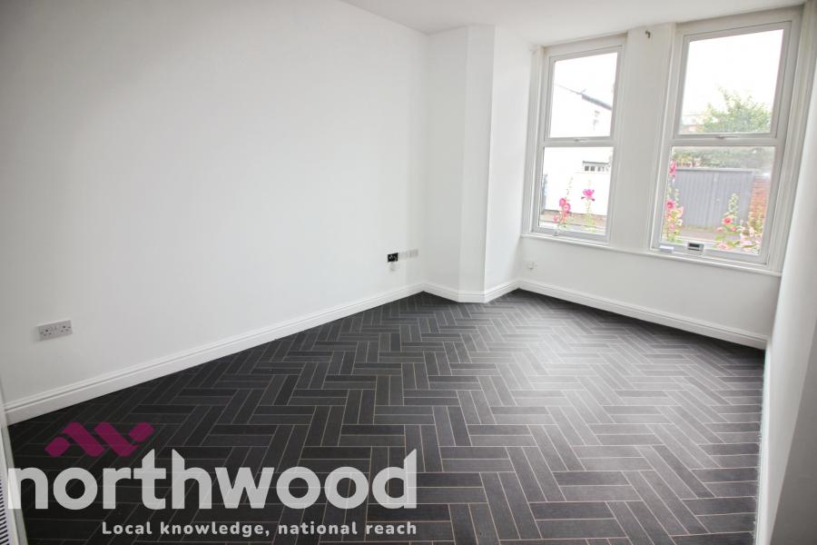 Flat Bath Street North in Southport