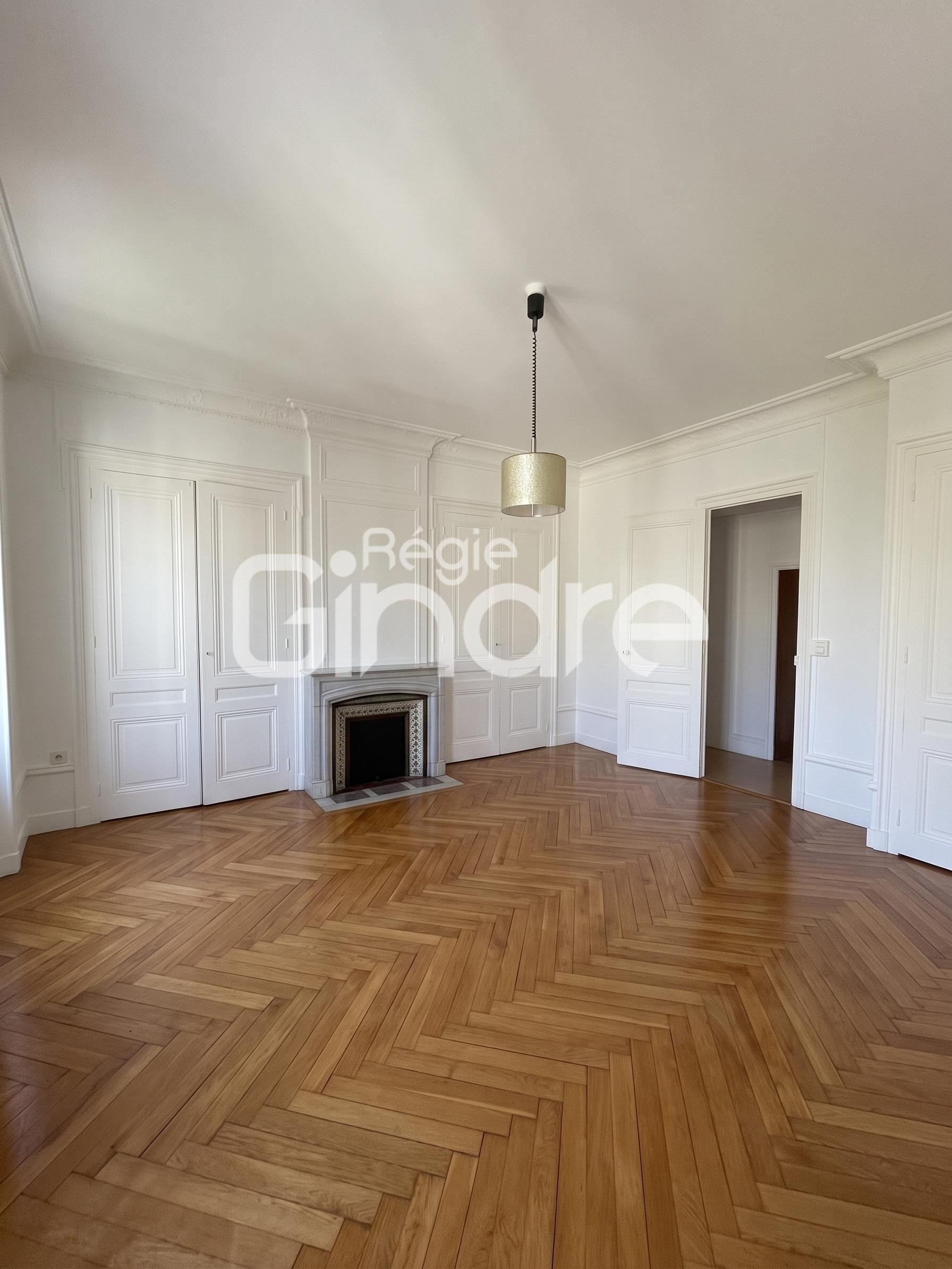 Appartement Rue de Cronstadt à Lyon