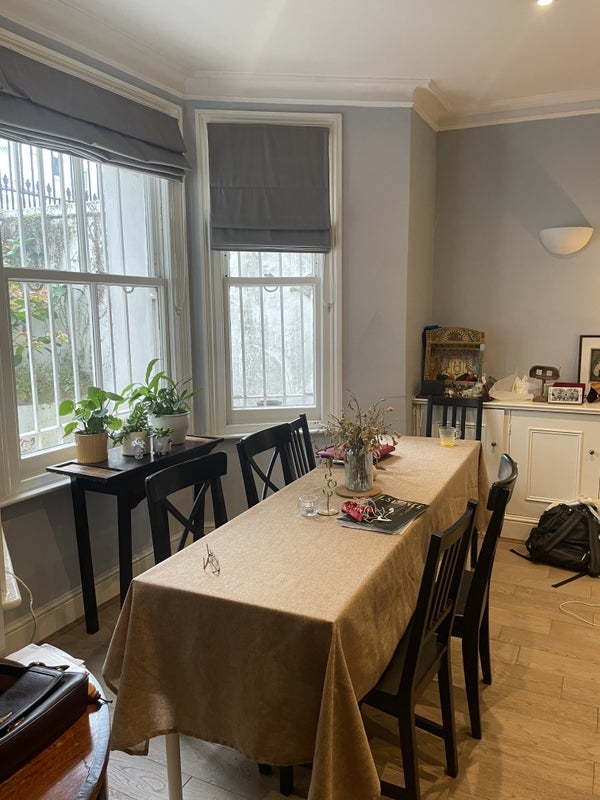 Flat Philbeach Gardens in Greater London
