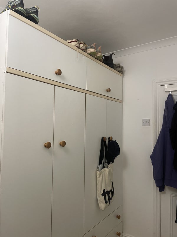Flat Philbeach Gardens in Greater London