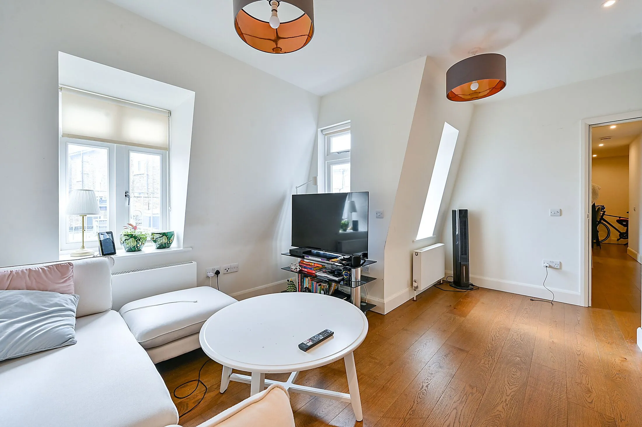 Flat Burlington Mews in Greater London