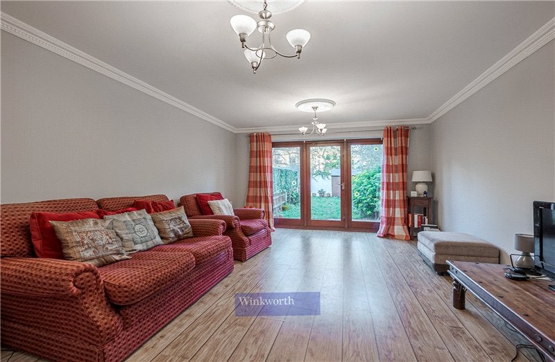 House Harleyford Road in Greater London