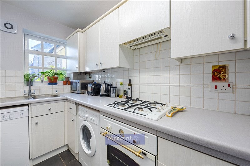 House Harleyford Road in Greater London
