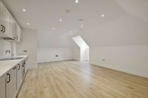 Flat New Road in Winkfield