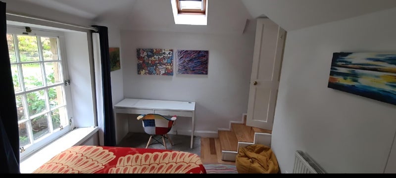 Room Polton Road in Lasswade