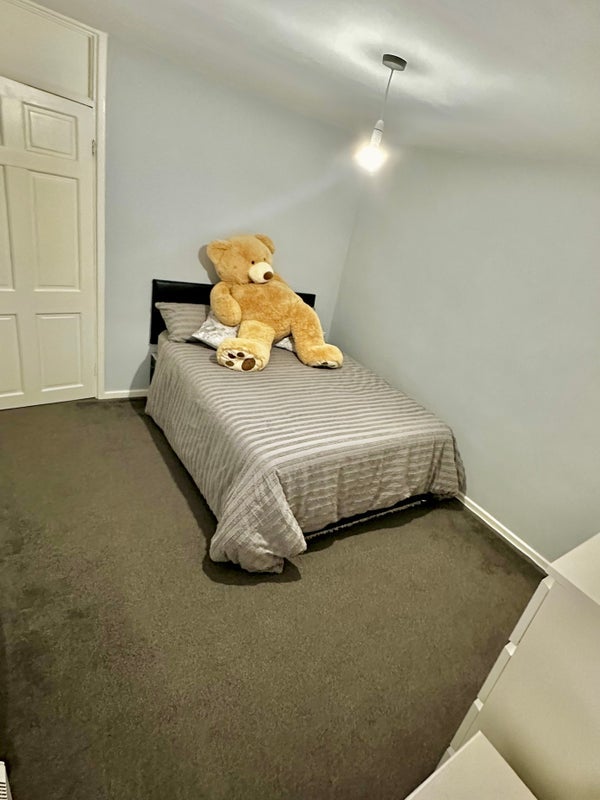 Room Aldridge Road in Birmingham